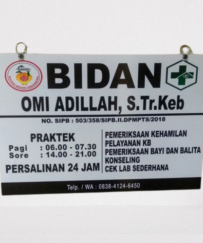 costum akrilik sticker papan nama