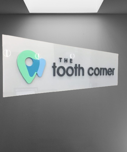 costum name company indoor